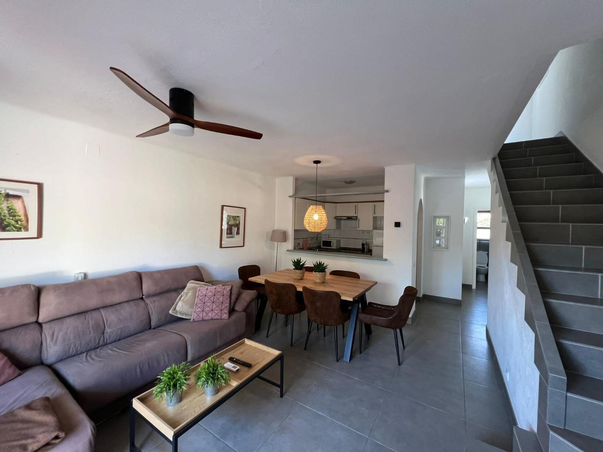 Breda 2B Villa ลาเอสตาร์ติต ภายนอก รูปภาพ